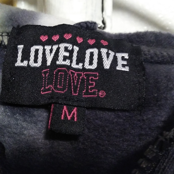 Love tracksuit - Picture 3 of 10